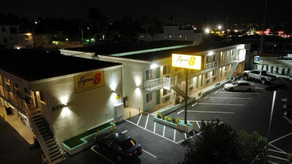 Motel 9 Oceanside Exterior foto