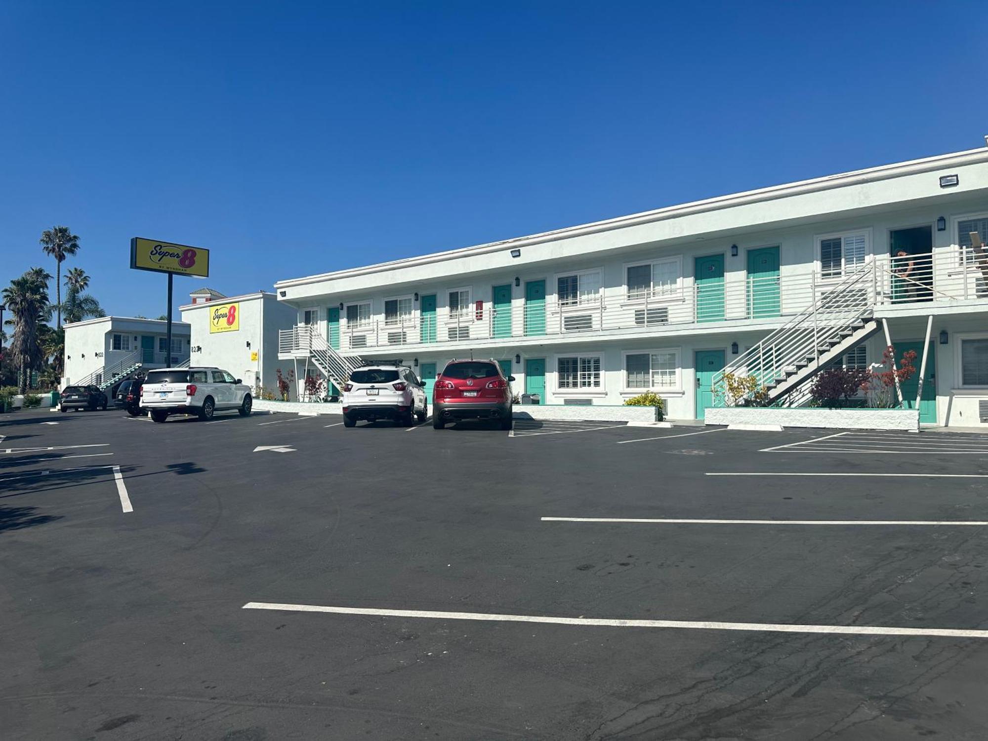 Motel 9 Oceanside Exterior foto