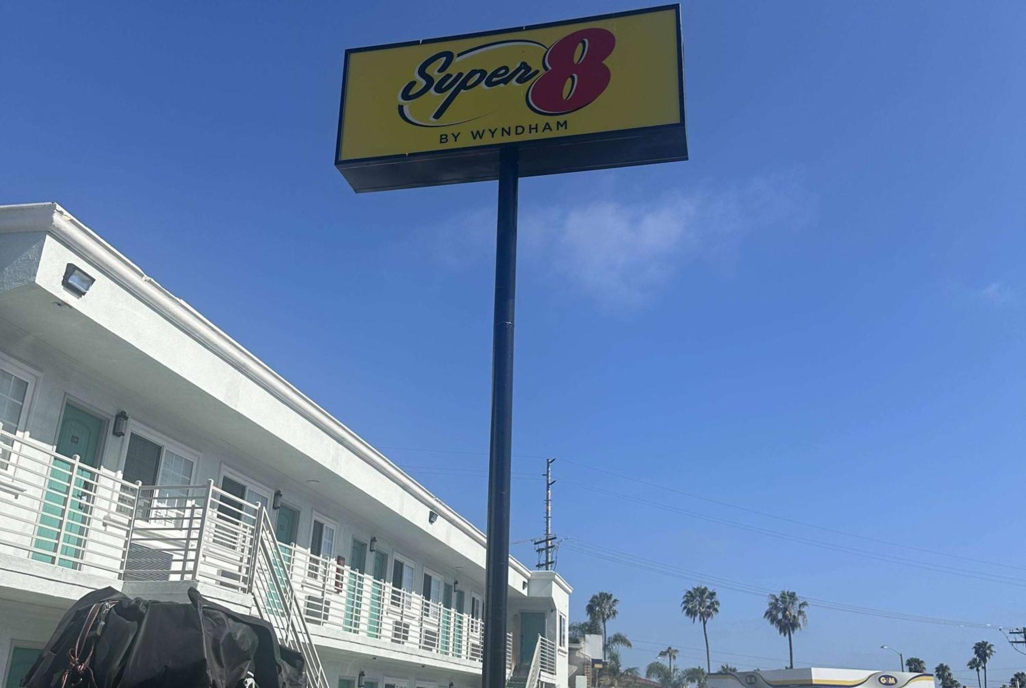 Motel 9 Oceanside Exterior foto
