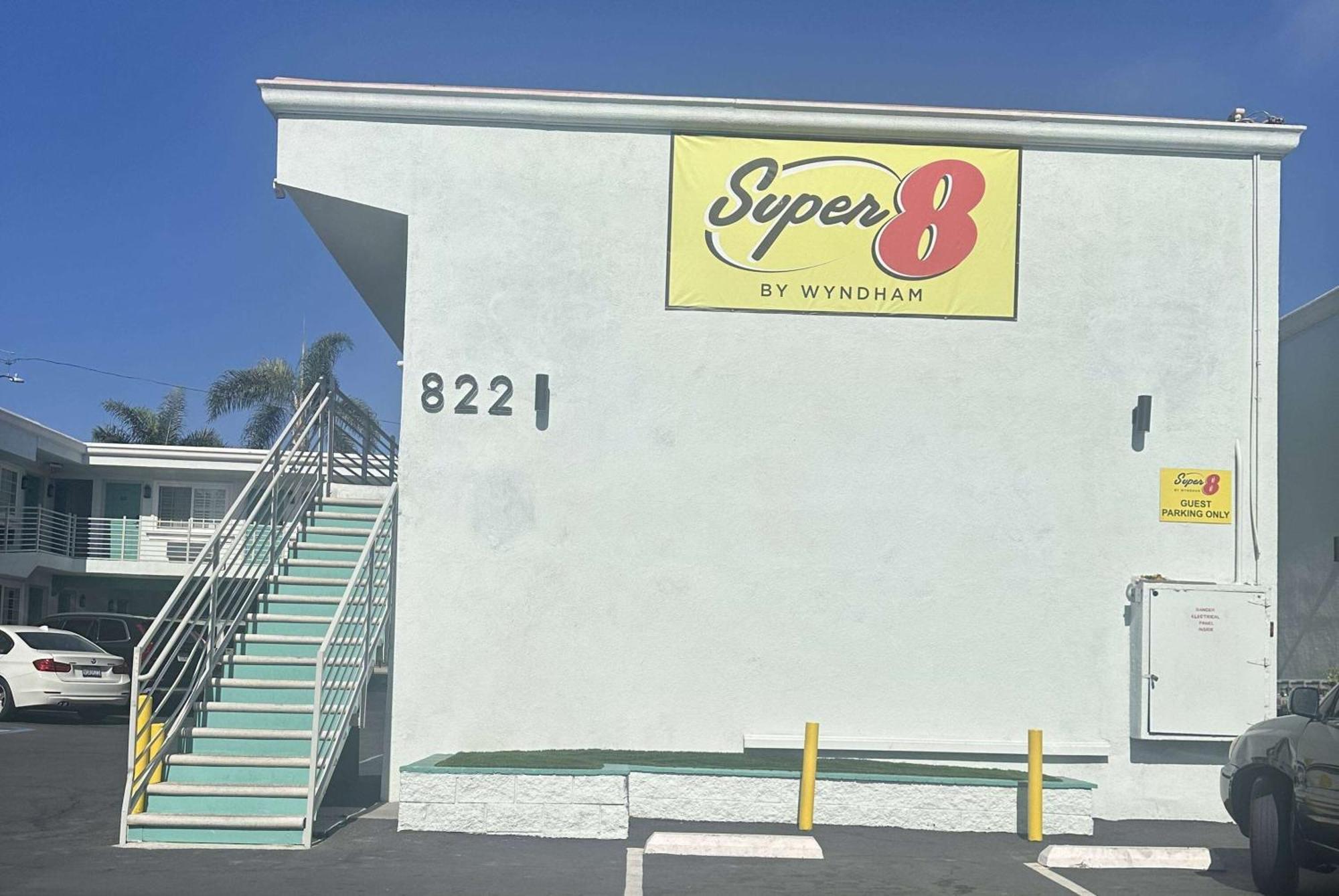 Motel 9 Oceanside Exterior foto