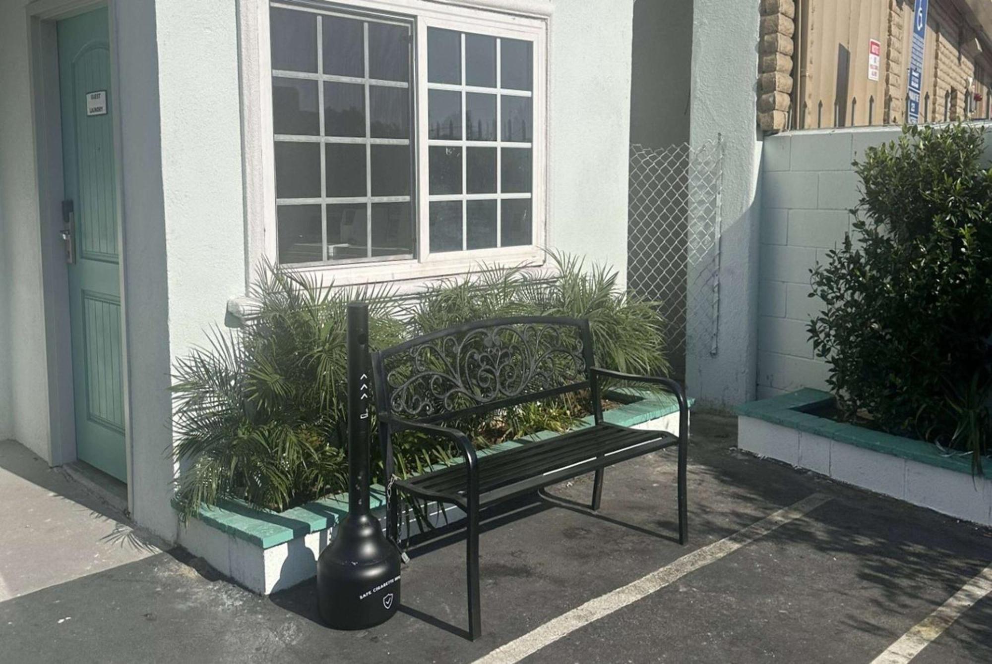 Motel 9 Oceanside Exterior foto