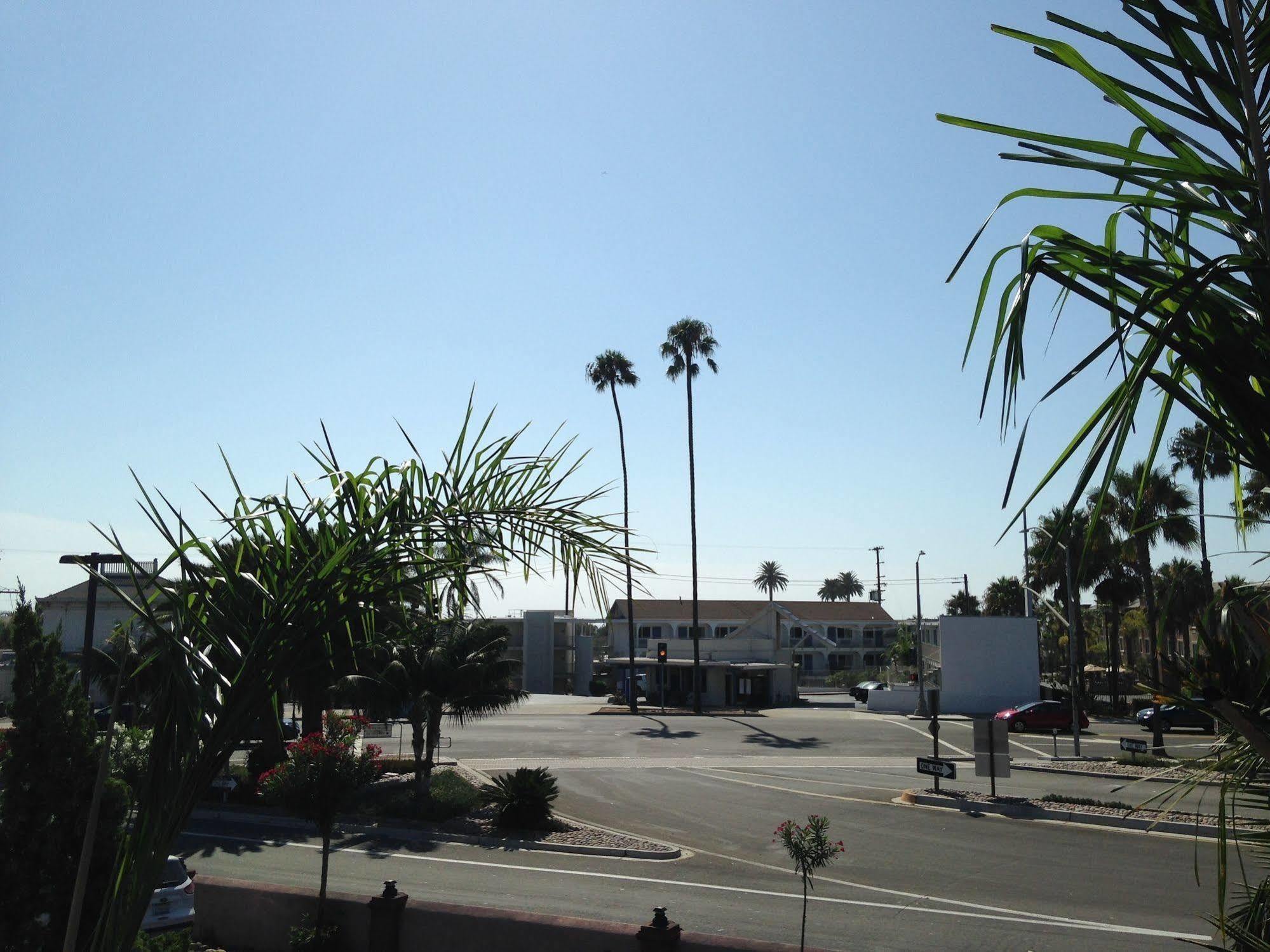 Motel 9 Oceanside Exterior foto